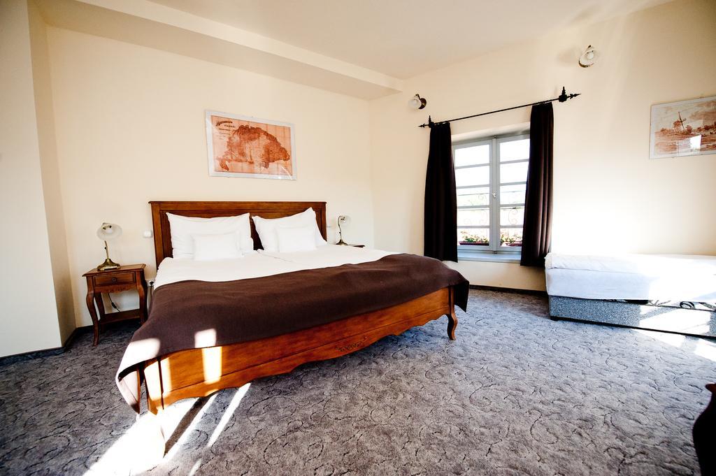 Malom Hotel Debrecen Rom bilde