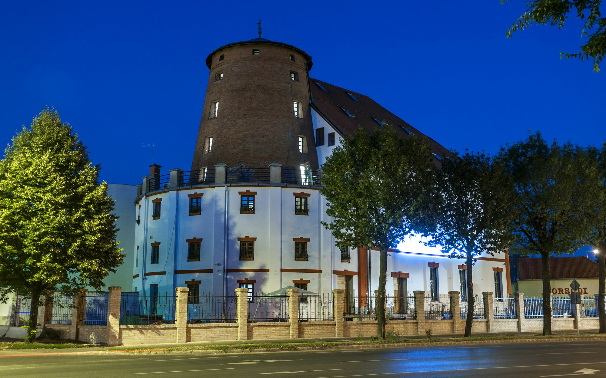 Malom Hotel Debrecen Eksteriør bilde