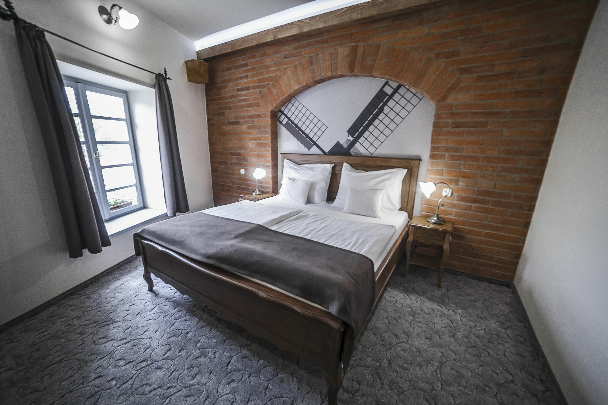 Malom Hotel Debrecen Eksteriør bilde