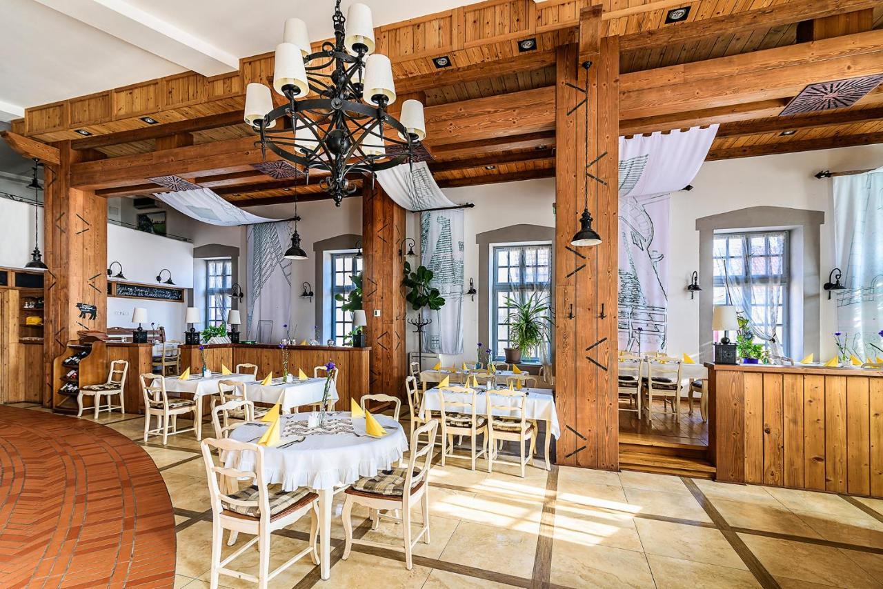 Malom Hotel Debrecen Eksteriør bilde
